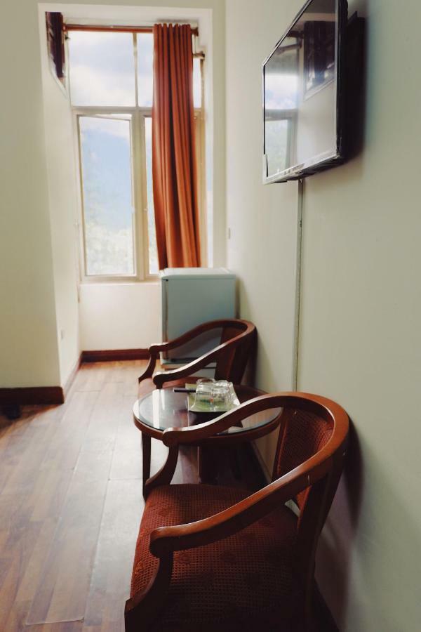 Hanoi Golden Moon Guest House & Travel Екстер'єр фото